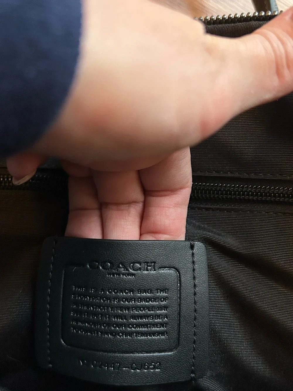 COACH Men Black Liam Compact Brief Bag - Picture 6 of 7